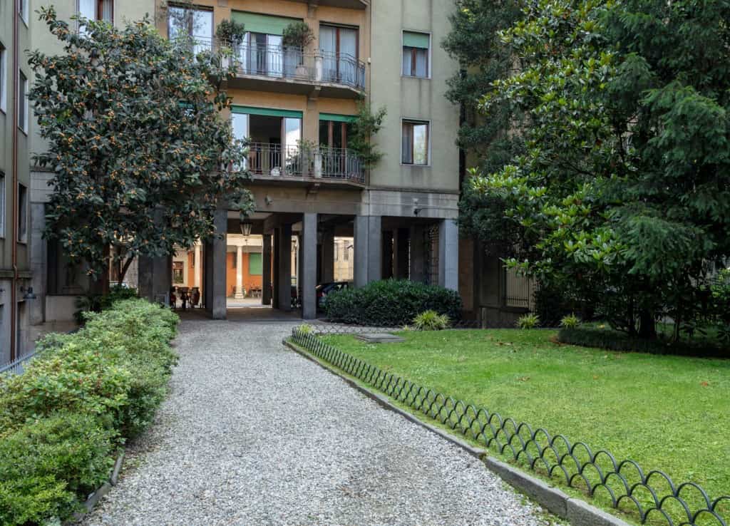 Cortile Interno Abitazione via Cappuccio 14 Milano | COGERAM