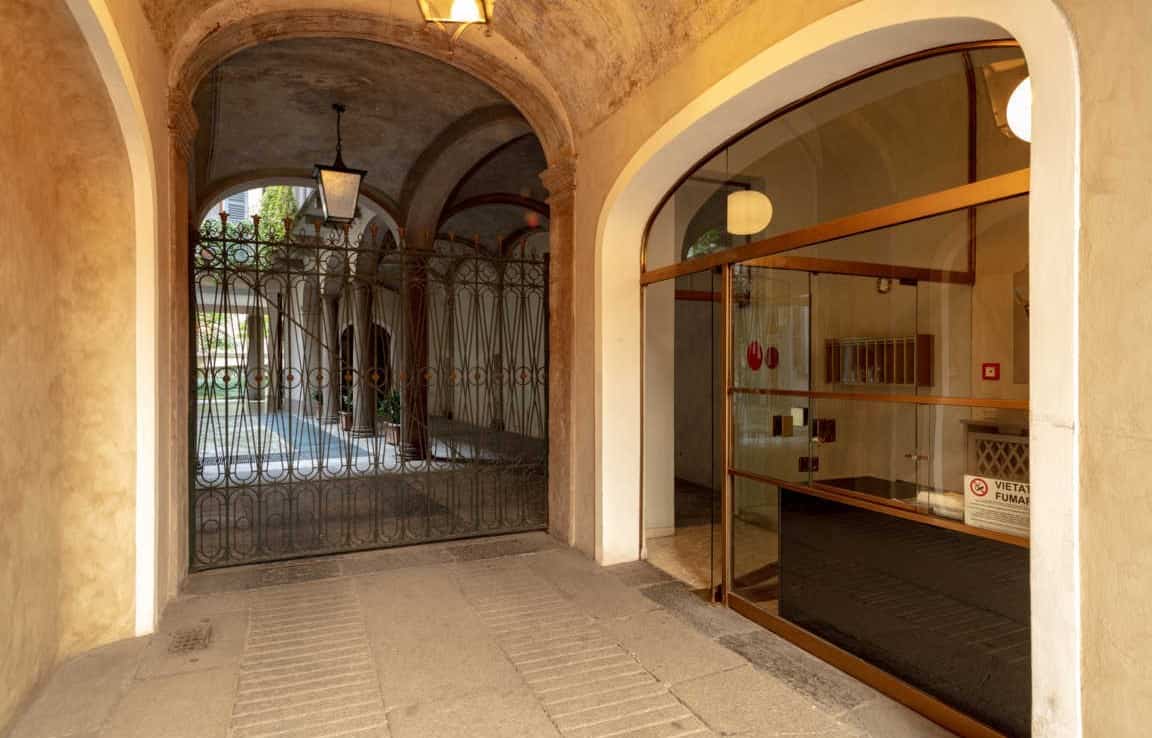 Vista su portineria e cortile interno Ufficio via Morigi, 7 - Milano | COGERAM